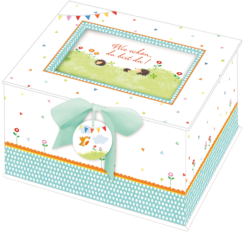 Geschenkbox mit pastellfarbenem Muster, grüner Schleife und Gartenillustration auf dem Deckel.