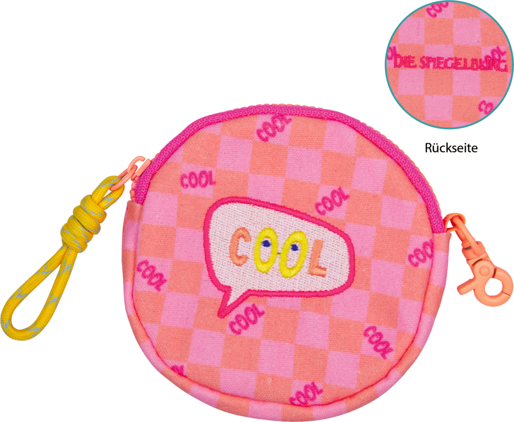 Runde rosa-orange karierte Stoffgeldbörse mit Aufdruck „COOL“, gelbem Trageriemen und pinkem Reißverschluss, Rückseite mit Schriftzug „Die Spiegelburg“.