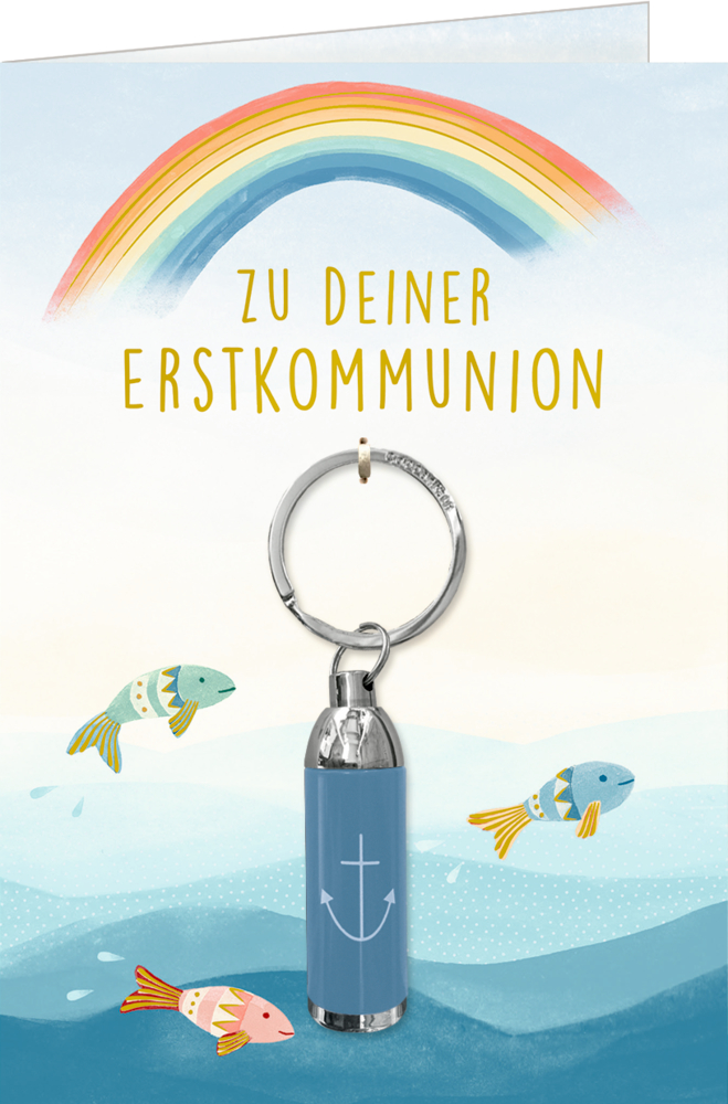 Grußkarte mit Regenbogen, Fischen und Schlüsselanhänger-Taschenlampe. Text: „Zu deiner Erstkommunion“.