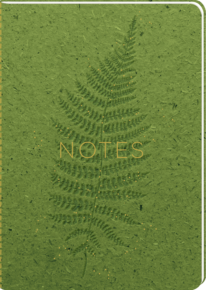 Grünes Notizbuch mit Farnblatt-Prägung und gelbem Aufdruck „NOTES“ auf dem Cover.