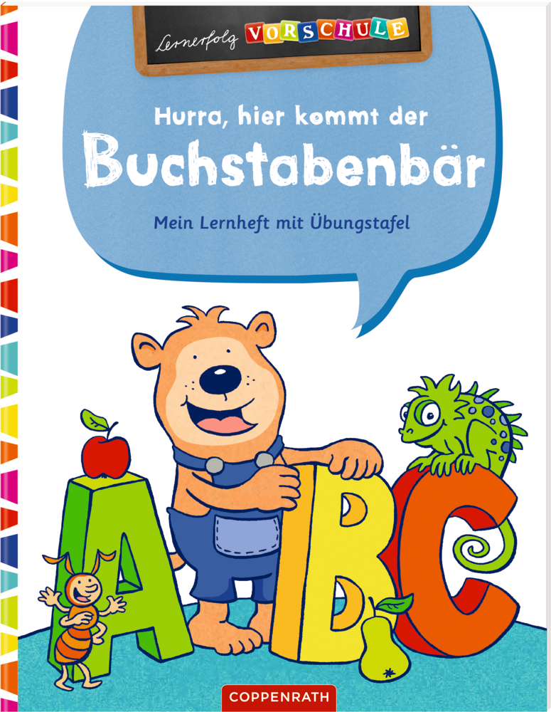 Ein Bär und ein Chamäleon stehen mit großen, bunten Buchstaben A, B und C auf dem Umschlag eines Kinderarbeitsheftes.