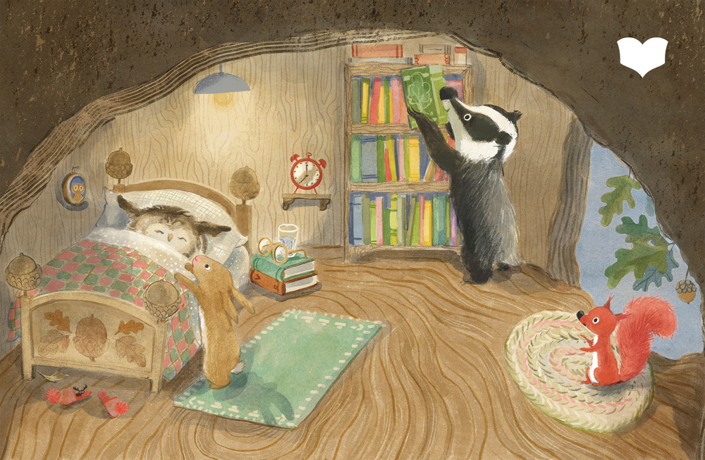 Ein Dachs greift nach einem Buch, während ein Uhu schläft und ein Eichhörnchen auf dem Teppich sitzt.