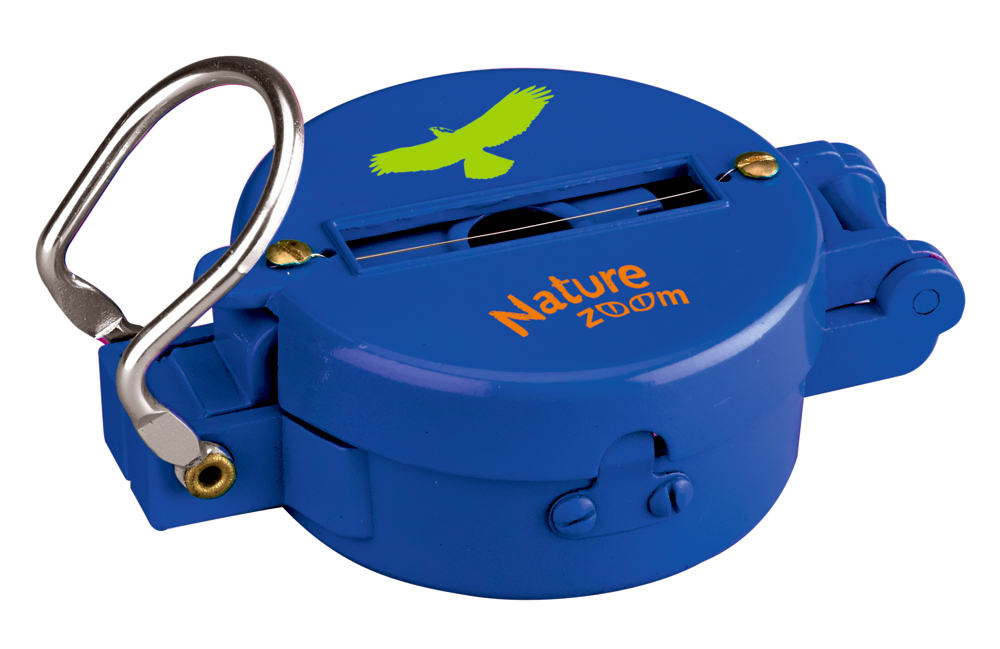 Blauer Nature Zoom-Kompass mit grünem Vogeldesign und einem silbernen Karabinerhaken zur einfachen Befestigung.