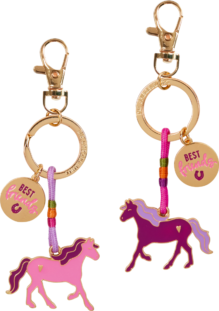 Zwei goldene Schlüsselanhänger mit pink-lila Pferdeanhängern sowie jeweils einem goldenen Anhänger mit Best-Friends-Beschriftung.