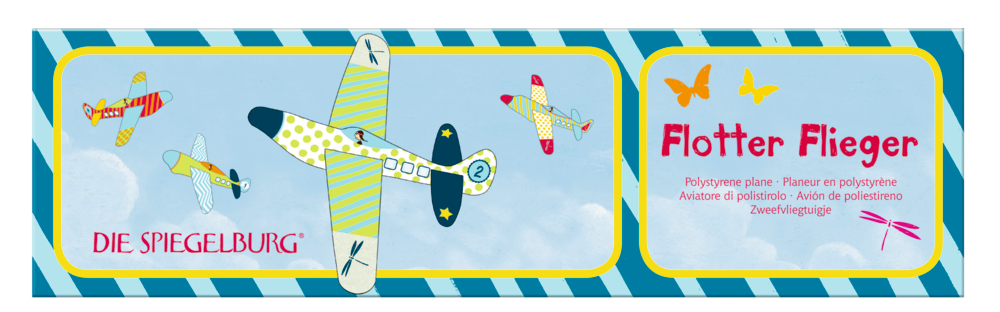 Vier bunte Spielzeugflugzeuge mit blauem Himmel und Text auf einer länglichen Papierverpackung mit grüner und petrolfarbener Umrandung. .