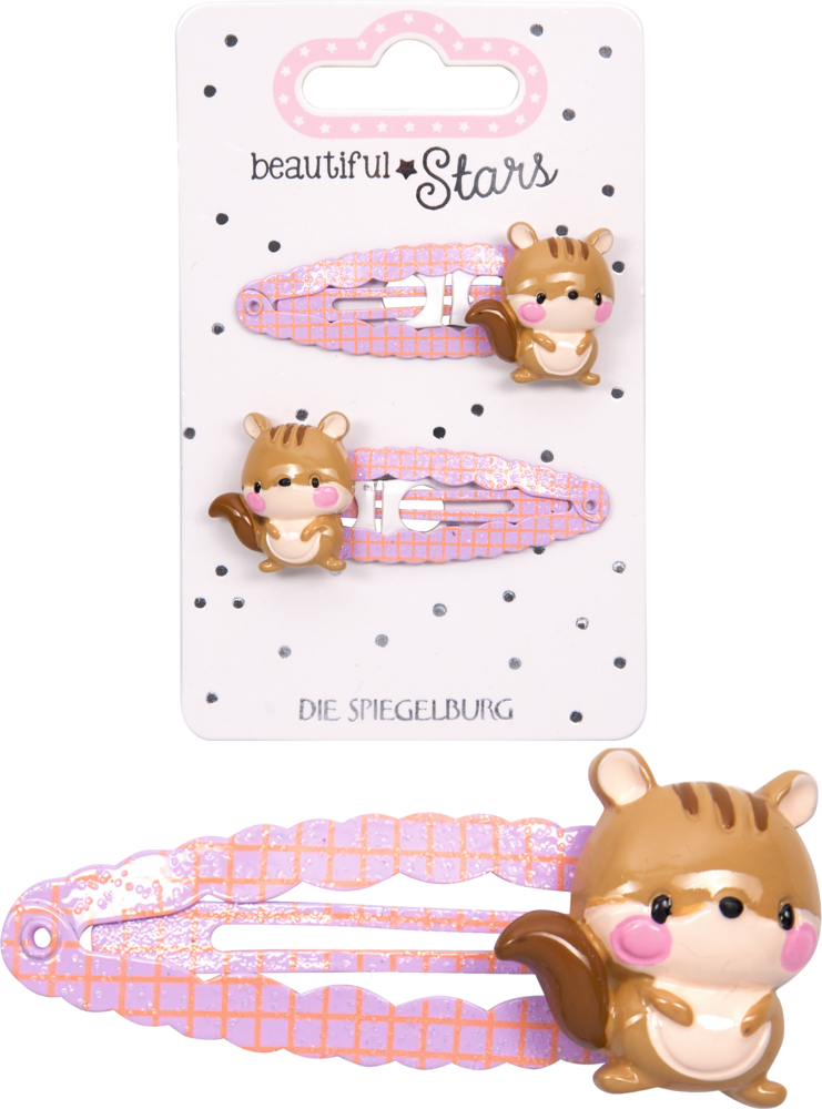 Zwei pink-lilafarbene Haarspangen mit schimmerndem Gittermuster und braunen Eichhörnchenfiguren, dadrüber diese zwei Haarspangen auf der Produktverpackung.