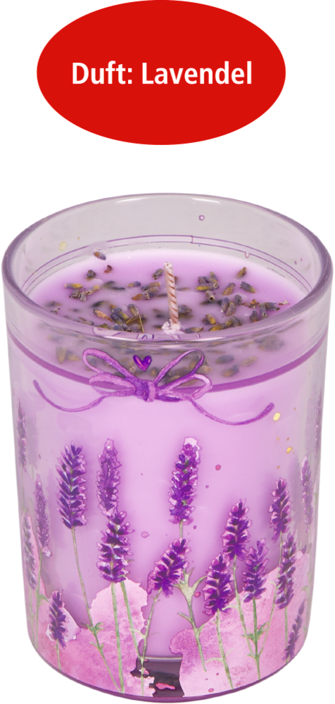 Lila Lavendelkerze im Glas mit Lavendelmotiv. Oben steht: Duft: Lavendel.