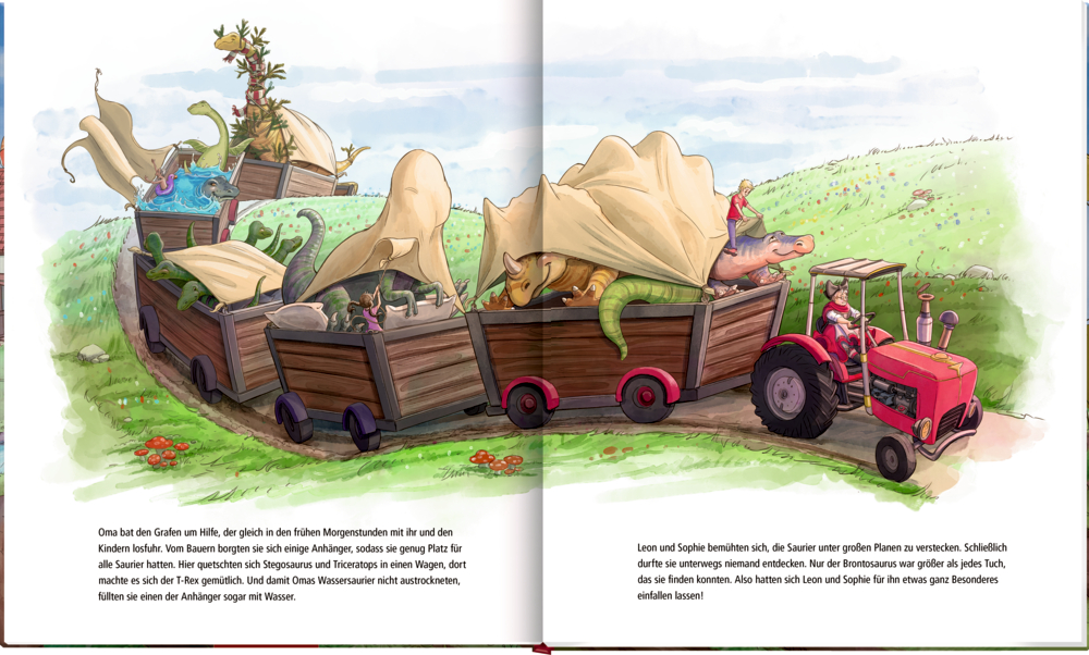 Innenansicht, ein roter Traktor zieht einen Holzzug mit stoffbedeckten Dinosauriern durch grasbewachsene Hügel mit Text auf deutsch.