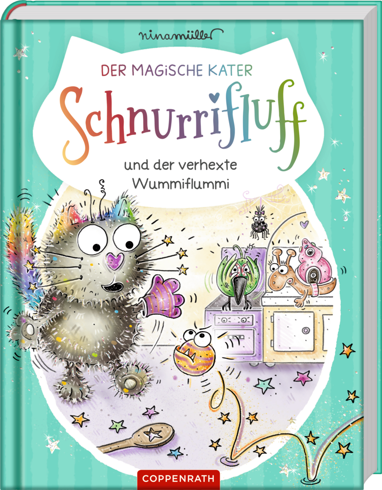 Ein bunt illustriertes Buchcover zeigt eine magische Katze und schräge Kreaturen auf türkisfarbenem Hintergrund.