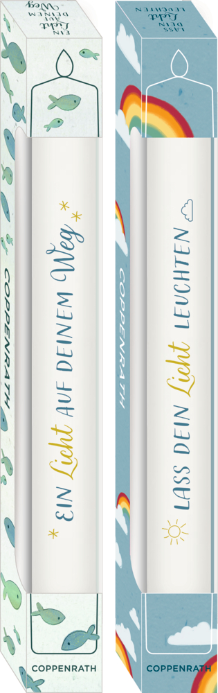Ausgestellt sind dekorierte Coppenrath-Kommunionkerzen mit der Aufschrift „Ein Licht für dich“ mit blauen und grünen Motiven.