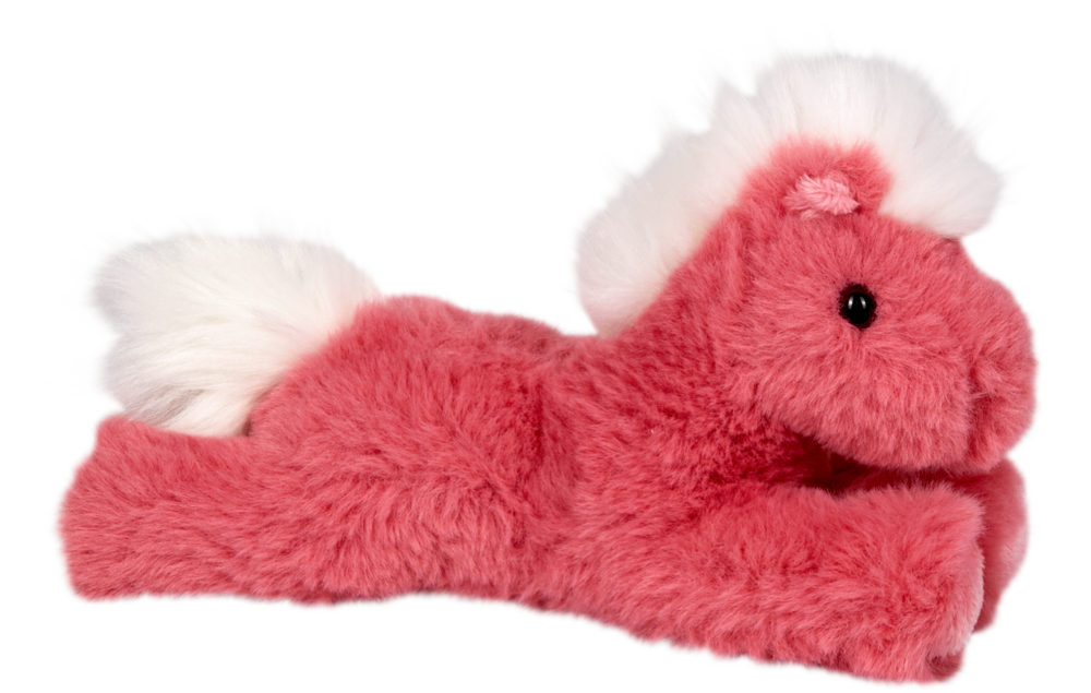 Pinkfarbenes Plüschpony mit weißer Mähne und Schweif, auf dem Bauch liegend.