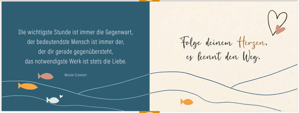 Blaue und beige Seite mit Liebeszitaten, Fischen, Wellen und Herzkunst.
