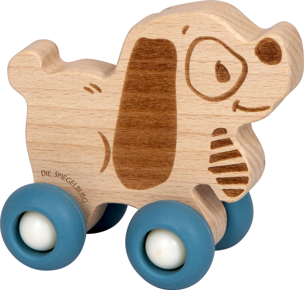Holzspielzeug in Form eines Hundes mit gravierten Details und vier blauen Rädern.