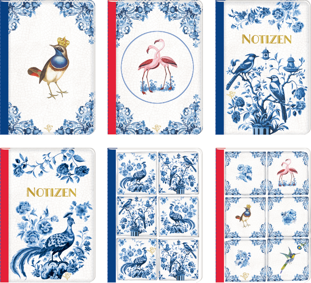 Sechs blau-weiße Notizbücher mit Vogel- und Blumenmotiven; auf einigen Umschlägen steht das Wort „Notizen“.