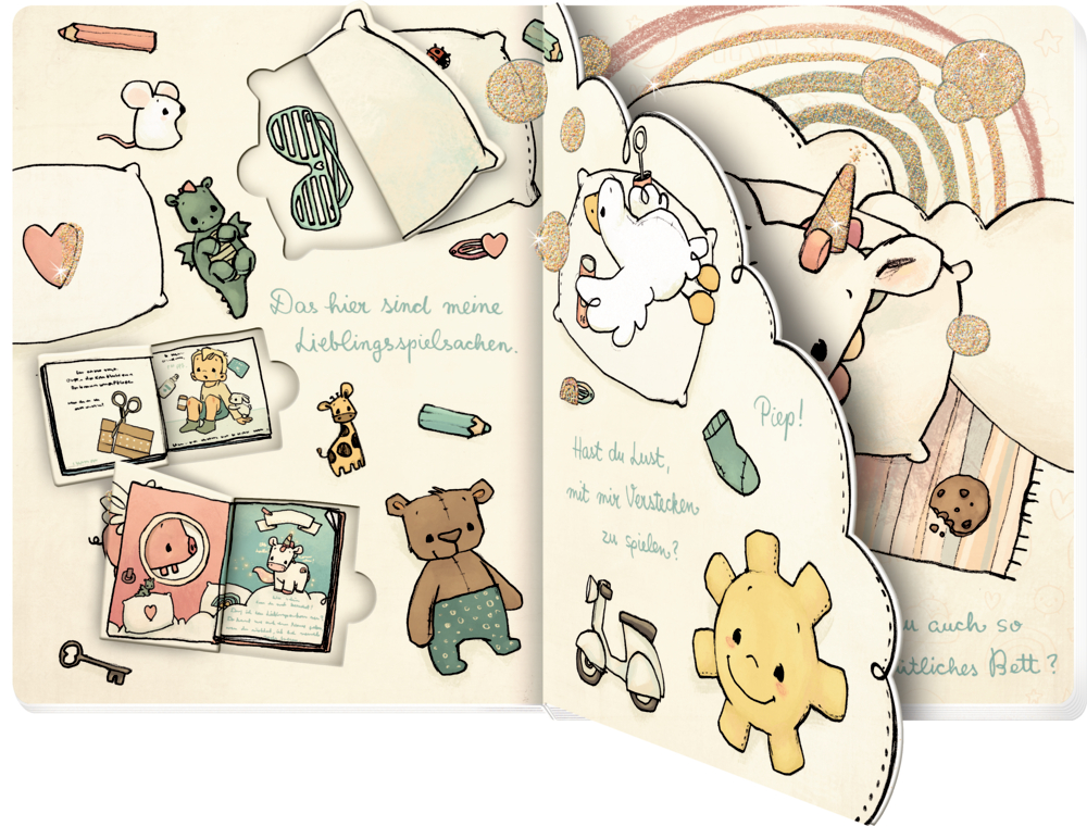Aufgeschlagenes Kinderbuch mit Illustrationen von Kuscheltieren, Spielsachen, Wolken und gezeichnetem Regenbogen.