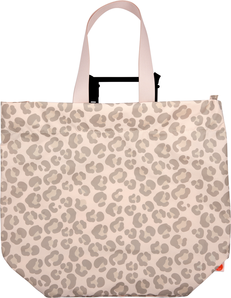 Beige Tasche mit grauem Leopardenmuster und zwei Henkeln.