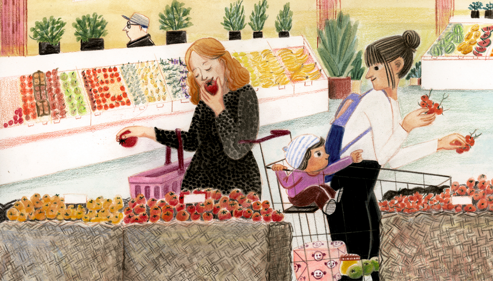 Zwei Frauen und ein Kind kaufen in einem Lebensmittelgeschäft frisches Obst und Gemüse ein.