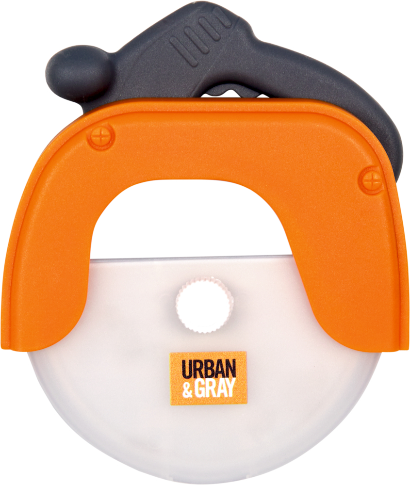 Orange-grauer Pizza Schneider mit Schutzabdeckung und URBAN & GRAY Schriftzug auf der Klinge.