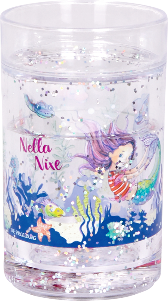 Klares Glas mit Glitzer, mit einer Meerjungfrau, Meeresbewohnern und dem Text „Nella Nixe“.