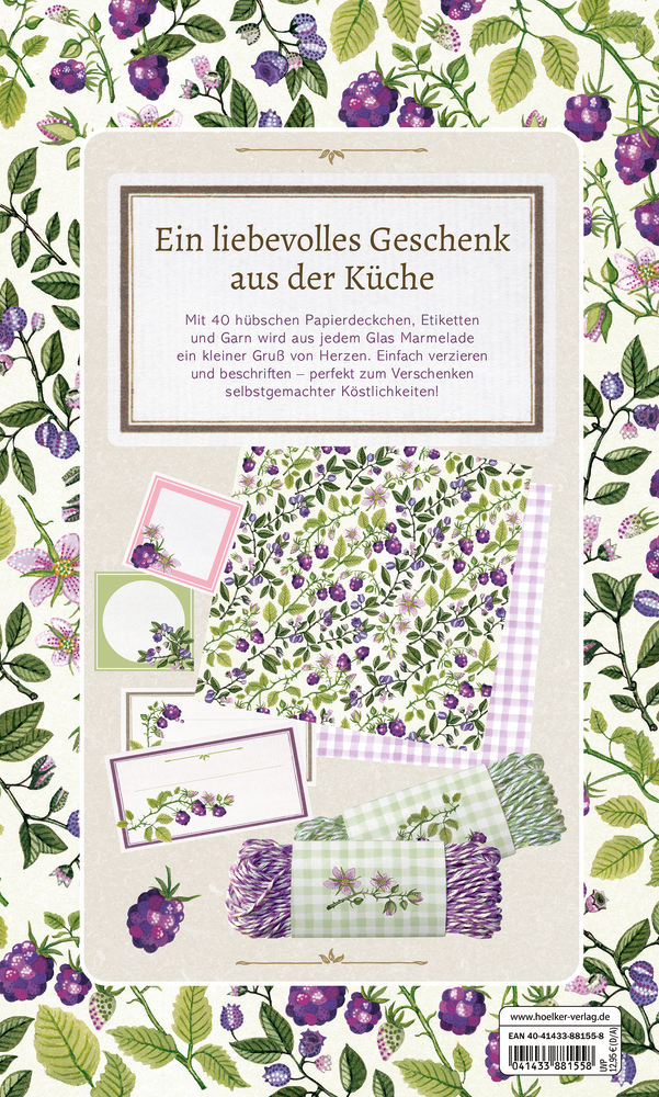 Rückseite: Set mit Papierdeckchen, Etiketten und Garn mit Brombeer- und Blütenmuster in Grün, Lila und Weiß.