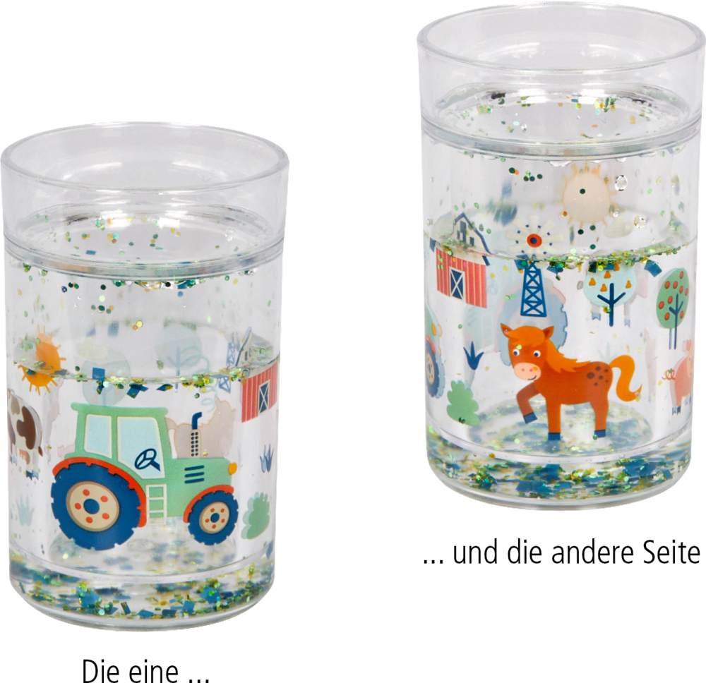 Zwei Glitzerbecher: einer mit grünem Traktor, der andere mit braunem Pferd und Bauernhofmotiven.