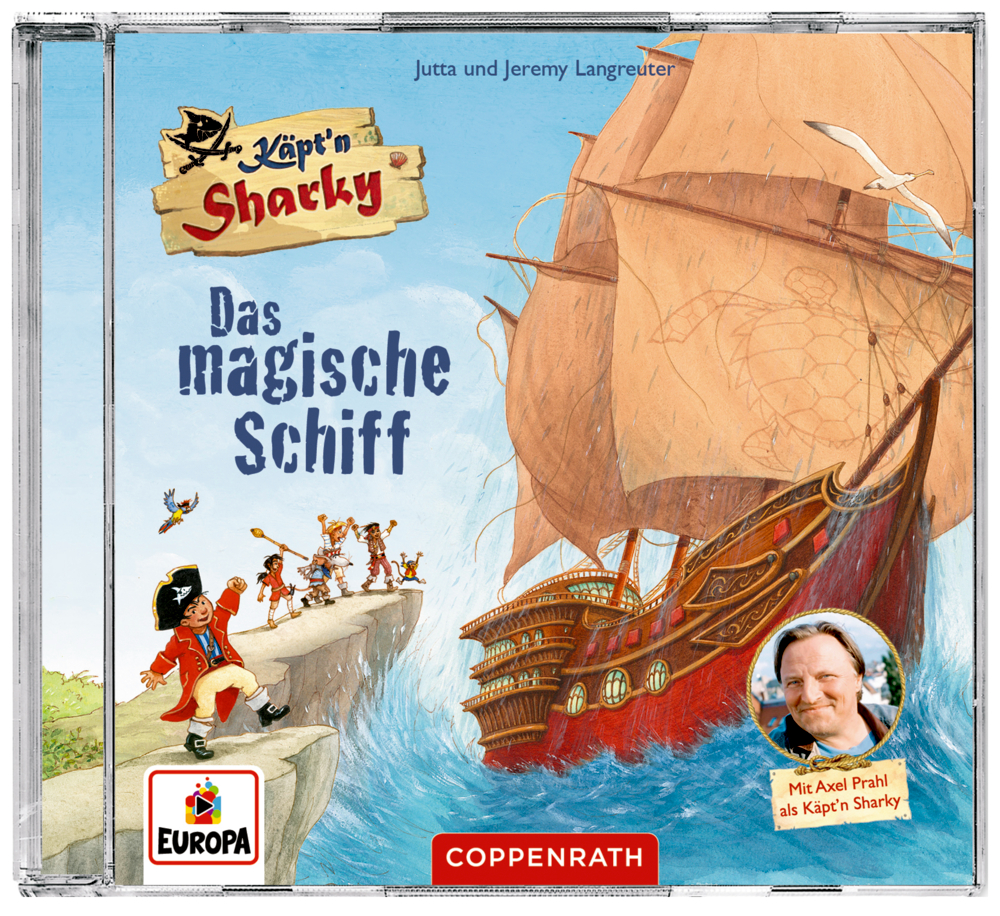 Piratenschiff segelt mit Piraten an Land; Cover-Artwork für die Audio-CD „Käptn Sharky: Das magische Schiff“.