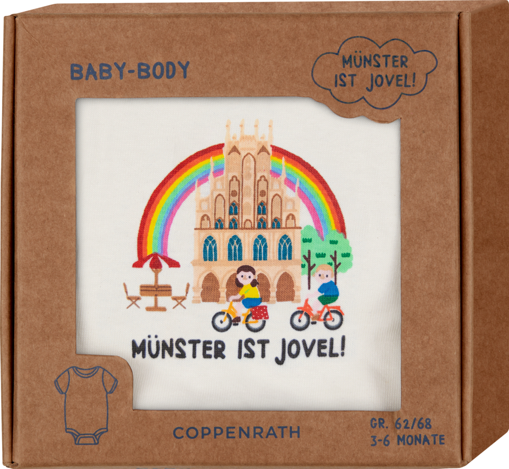 Weißer Babybody mit Münsteraner Stadtmotiv, Regenbogen, Radfahrern und „MÜNSTER IST JOVEL!“ im Karton.